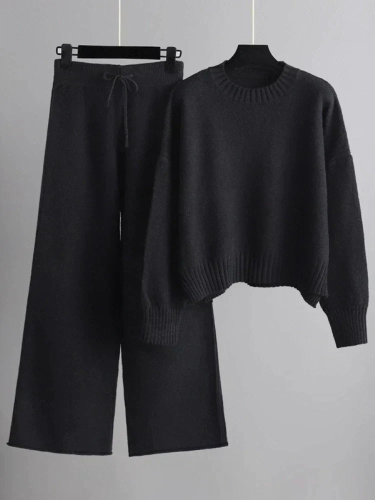 Noëlle™ | Elegant Knit Duo